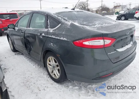 2015 Ford Fusion Se z USA, uszkodzony, nr VIN 3FA6P0H79FR238421